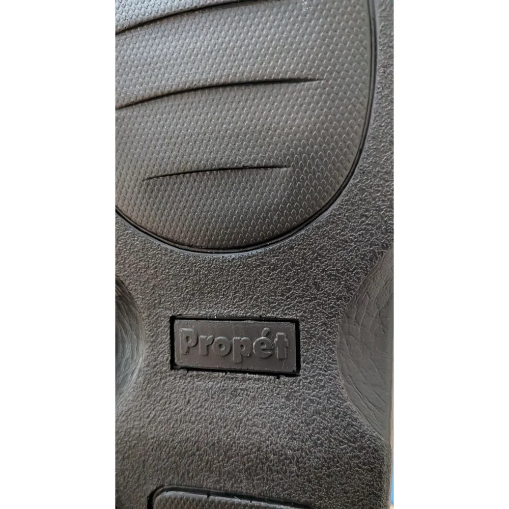 Women's Propét Black Hook & Loop Flats Loafers Size 8.5